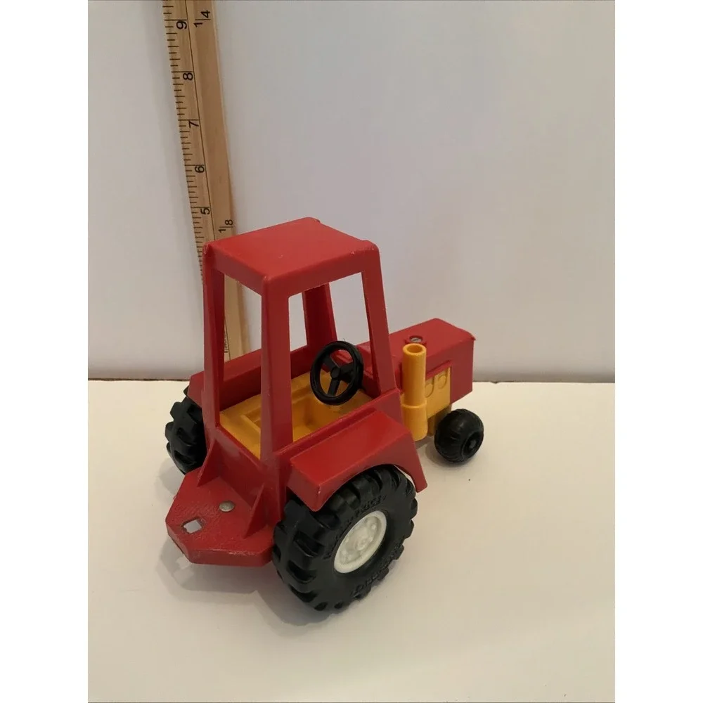VINTAGE 1980 Fisher Price #331 HUSKY HELPER Red‎ Tractor Farm Toy COOL